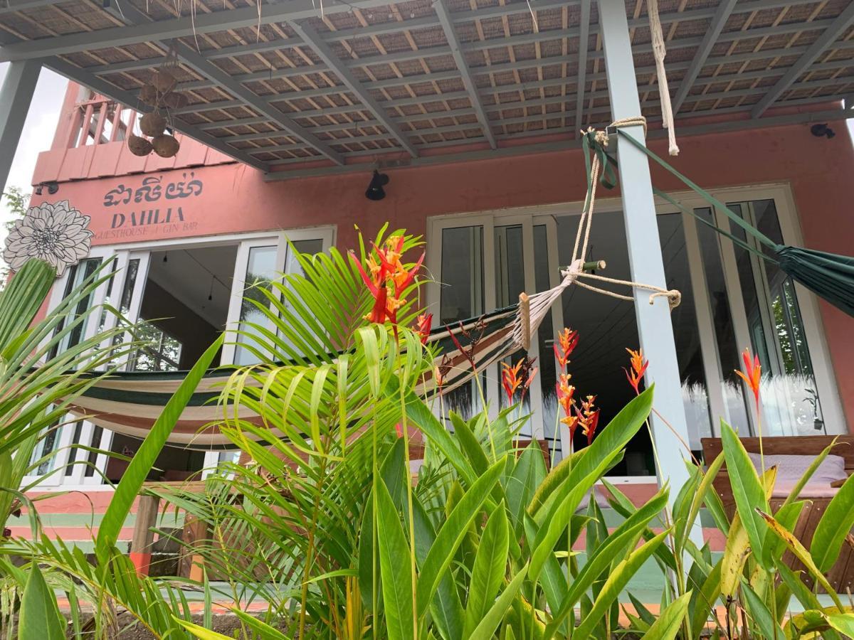 Dahlia Guesthouse เกาะรงสำลน ภายนอก รูปภาพ