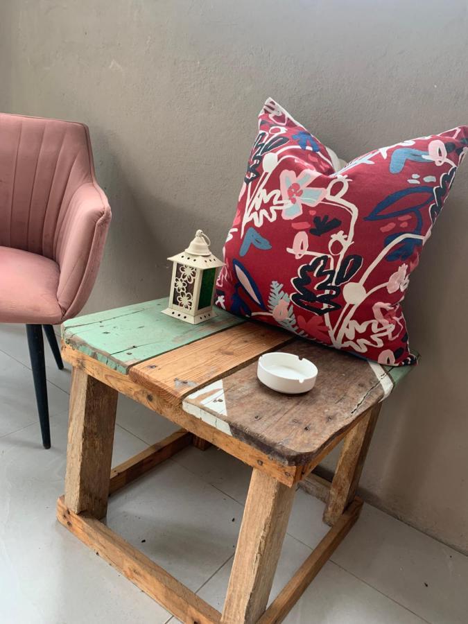 Dahlia Guesthouse เกาะรงสำลน ภายนอก รูปภาพ